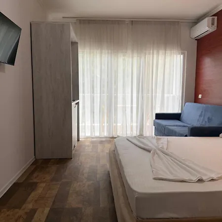Blumont 3* Durrës