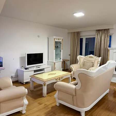 Blumont Durrës