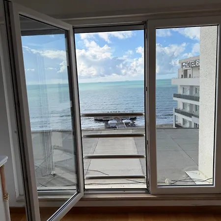 Blumont Durrës